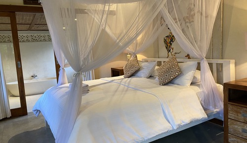 Deluxe Double Room, Garden View (1)