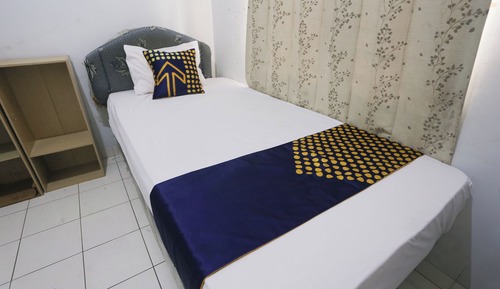 Basic Single Room