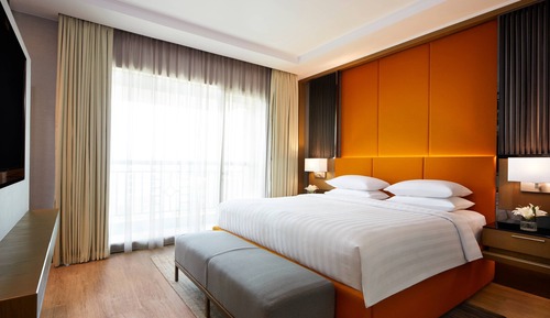 Signature Suite, 1 Bedroom, Smoking, City View