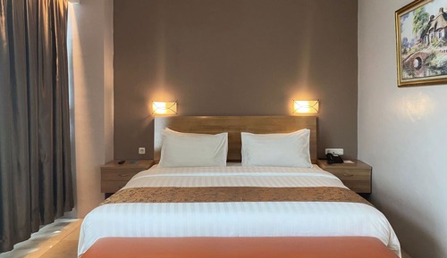 Presidential Single Room, 1 King Bed, Bathtub