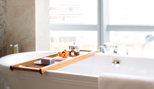Suite, 1 King Bed (Gallery)