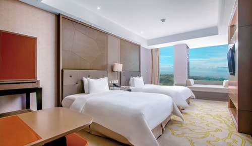 Premium Room, 2 Twin Beds, Golf View (High Floor)