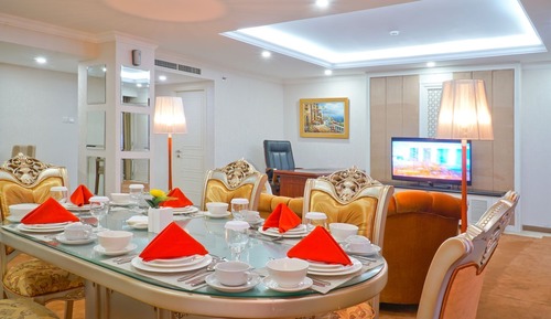Presidential Suite