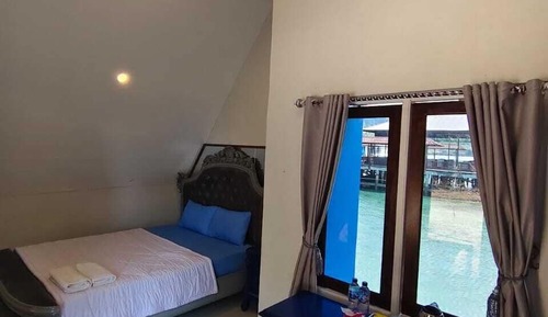 Deluxe Room, Balcony, Beach View