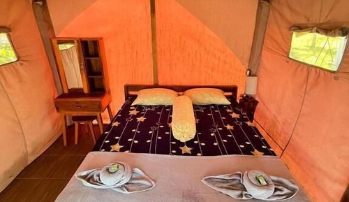 Deluxe Double Room, Balcony, Garden View