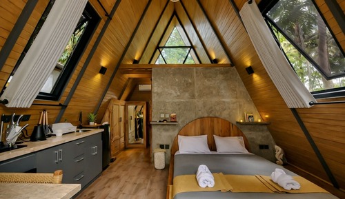 Standard Villa, Balcony, Mountain View