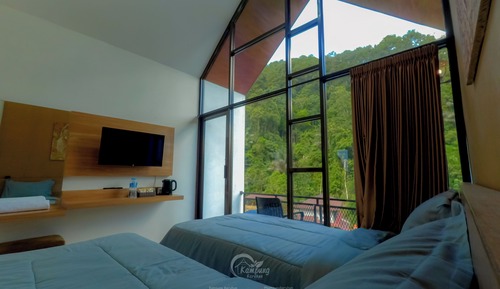 Superior Double or Twin Room, Balcony, Pool View