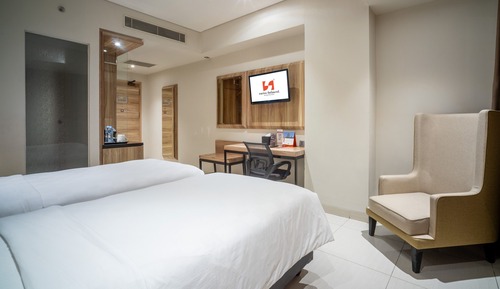 Deluxe Twin Room