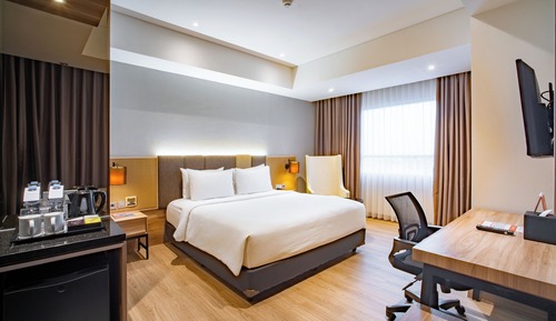 Deluxe Room, 1 Queen Bed