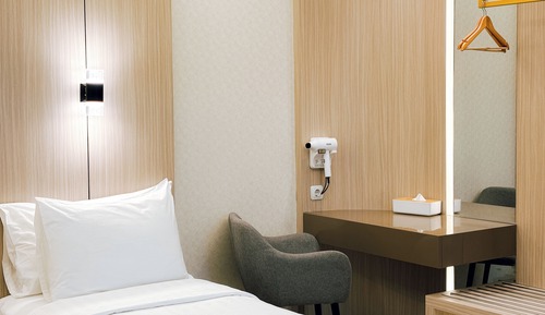 Premier Twin Room