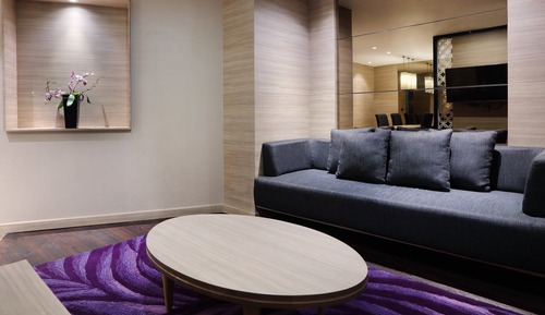 Suite, 1 King Bed