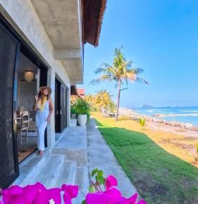 Villa with Sea View