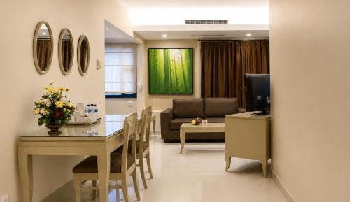 2 BR Business