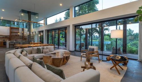 Frangipani - Spacious Four-Bedroom Jungle Villa