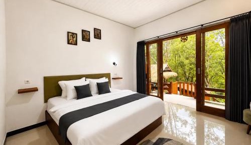 King Room with Garden View