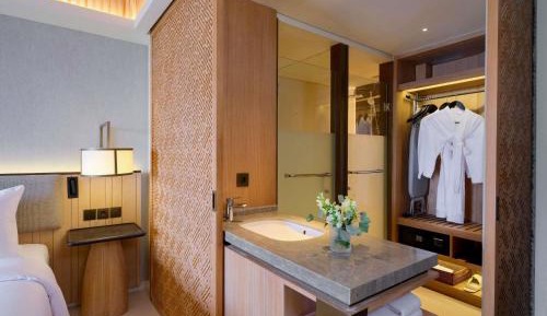 Superior Twin Room with Balcony and Pool View