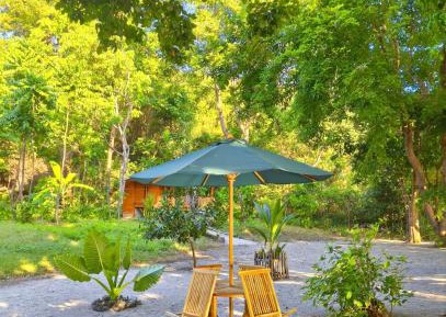 Bungalow - Water Front 