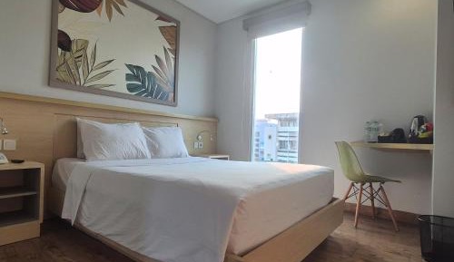 Standard Queen Room
