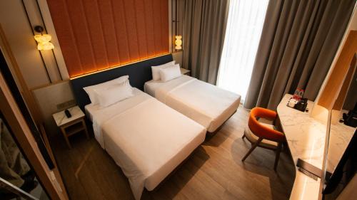 Business Twin Room