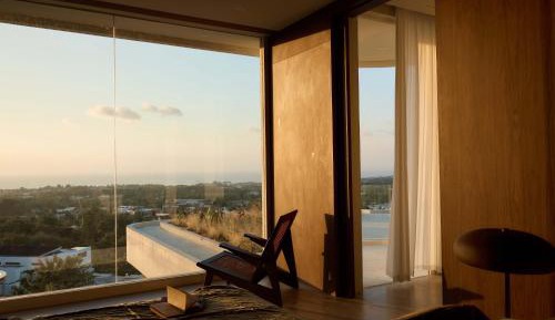Two-Bedroom Suite with Sea View