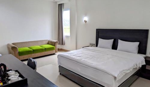 Deluxe Double Room with Extra Bed