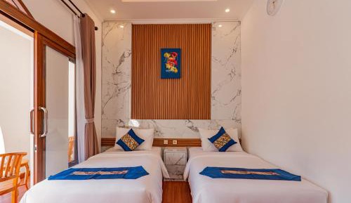 Room #1715482302