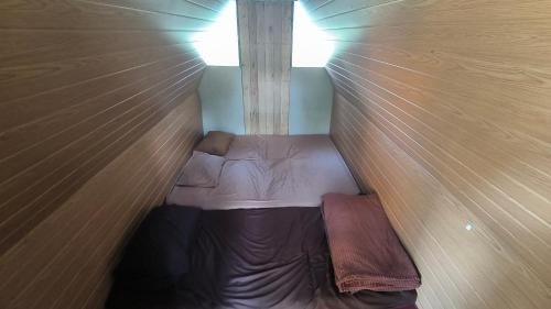 Room #1714517403
