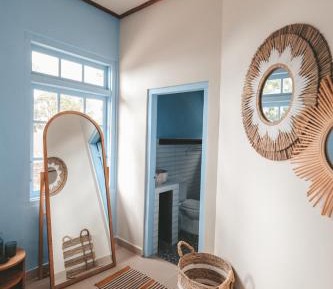 Queen Room with Garden View