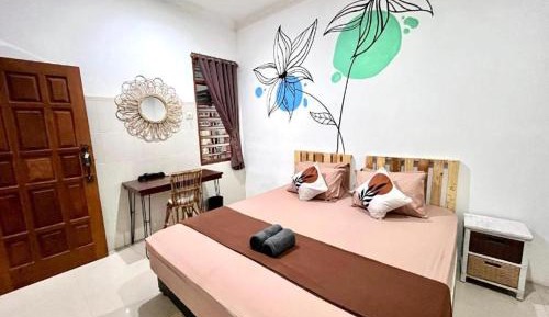 Double Room with Shared Bathroom