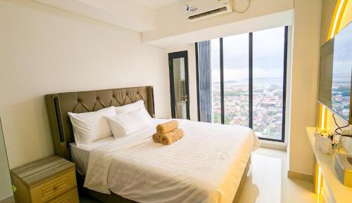 Studio Apartment with Queen Bed