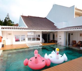 One-Bedroom Villa