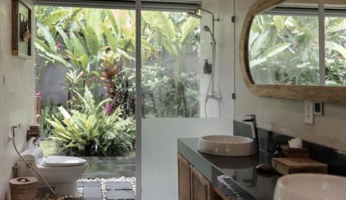 One-Bedroom Pool Villa with Forest View 