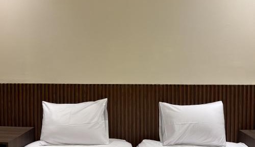 Twin Room with Private Bathroom