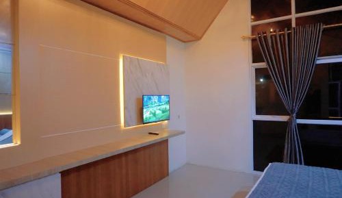 King Room with Mountain View