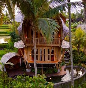 Royal Family Heritage Suite with Private Pool • Daily Yoga & Exclusive Afternoon Tea