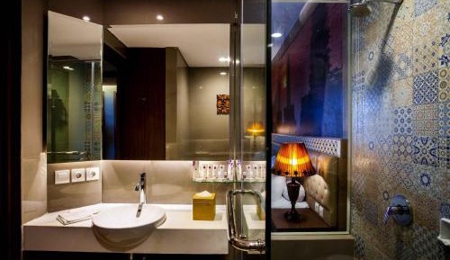Premium Deluxe King Room