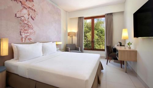 Superior Double Room with Free Scheduled Shuttle to Hotel’s Beach Facility