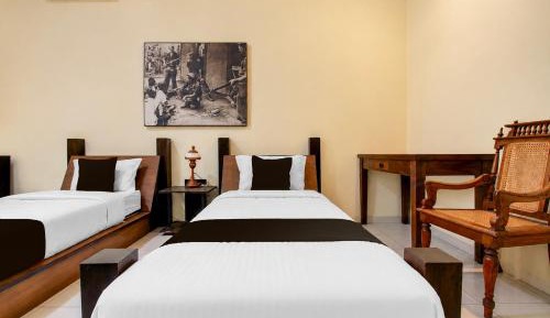 Deluxe Twin Room