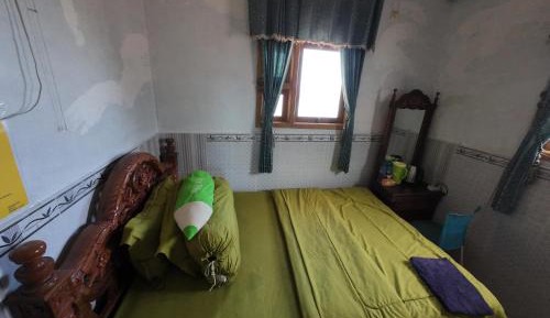 Single Room with Bathroom