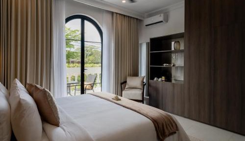 Double Room with Balcony