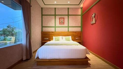 Deluxe Double Room with Shower
