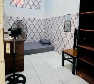 Economy Single Room