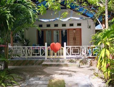 Double or Twin Room with Garden View
