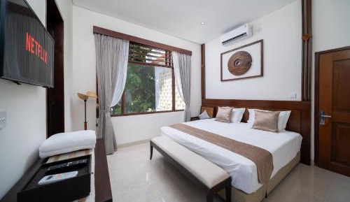 Deluxe King Room