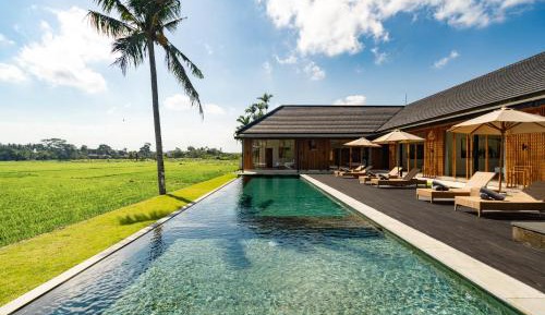 Villa with Private Pool