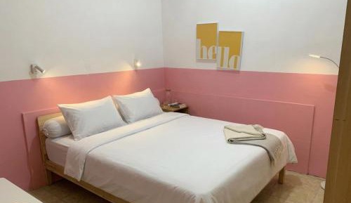 Single Room with Private Bathroom