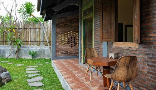 Suite with Garden View