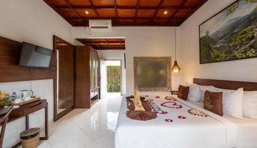 Superior Double or Twin Room with Terrace