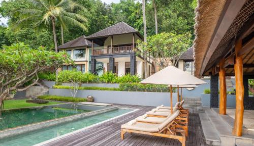 Villa with Sea View