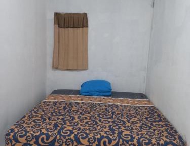 Double Room with Shared Toilet